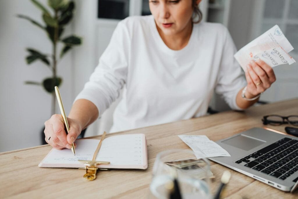A women work on her financing plans.
